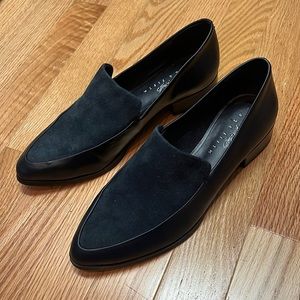 Lord &Taylor 424 Fifth navy loafers NWT